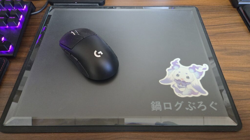 ガラス製マウスパッド